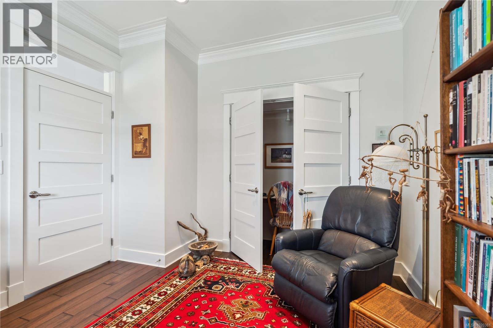 2443 Florence St, Oak Bay, British Columbia  V8R 5E7 - Photo 36 - 1020381