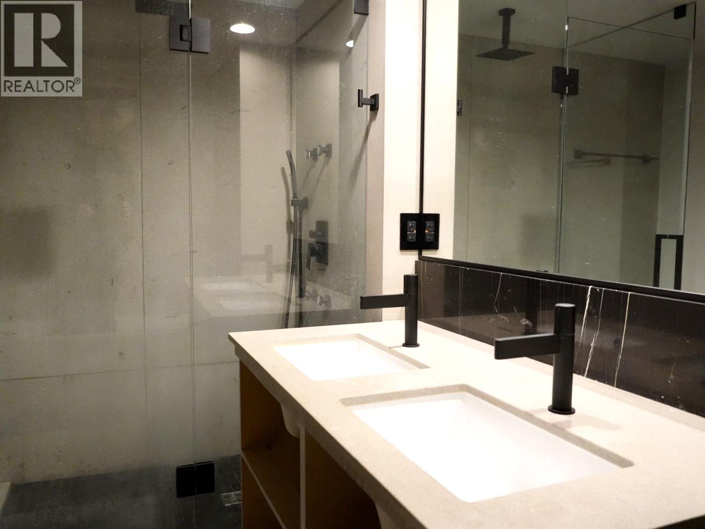 3d 328 Taylor Way, West Vancouver, British Columbia  V7T 2Y4 - Photo 6 - R3067073