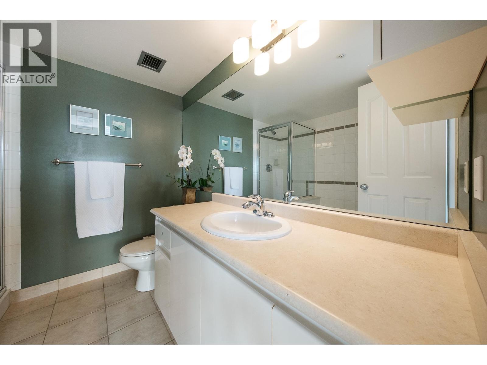 2204 183 Keefer Place, Vancouver, British Columbia  V6B 6B9 - Photo 23 - R3035632