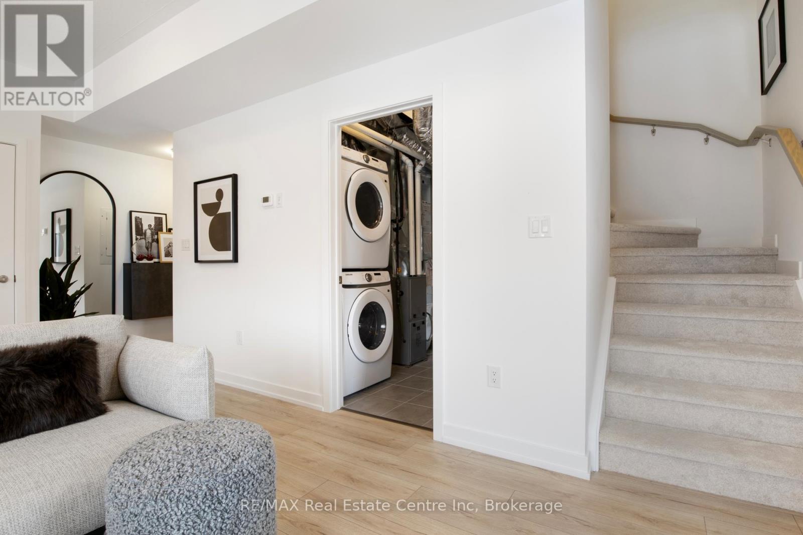 8 - 940 St.david Street N, Centre Wellington, Ontario N1M 2W3 - Photo 4 - X12541114