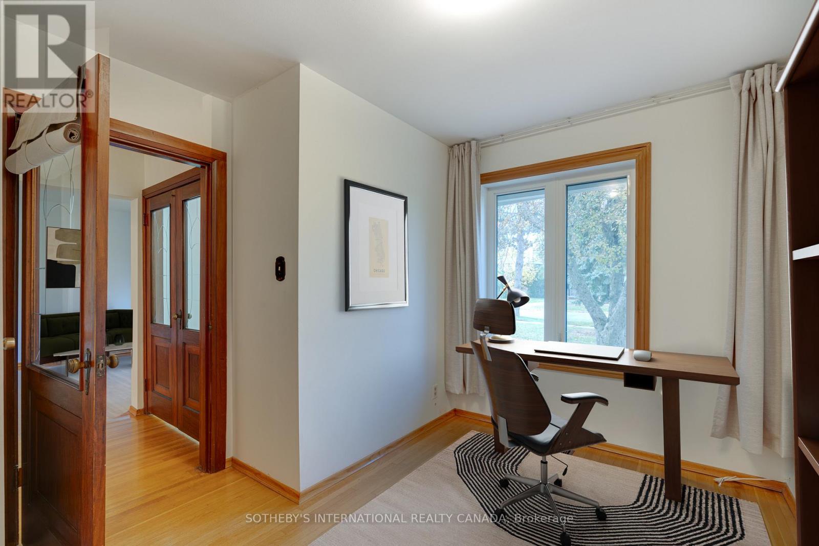 19 Gleneagle Crescent, Toronto, Ontario  M2J 3H4 - Photo 4 - C12531402