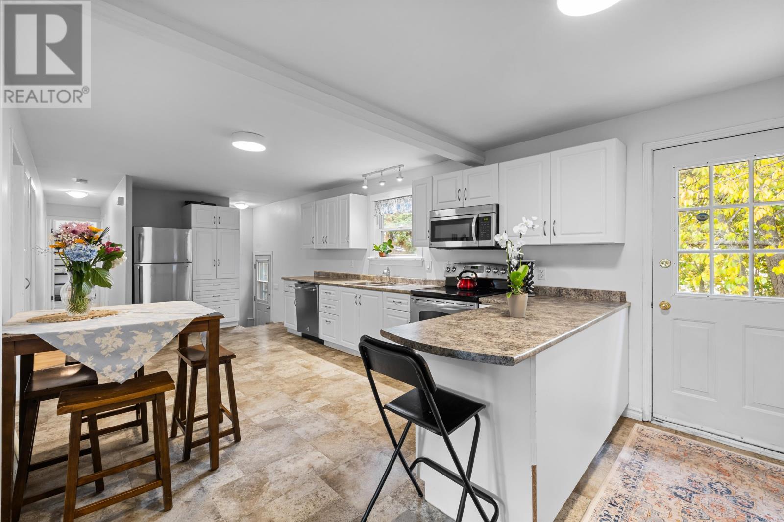 82 Newland Crescent, Charlottetown, Prince Edward Island C1A 4H7 - Photo 17 - 202527840