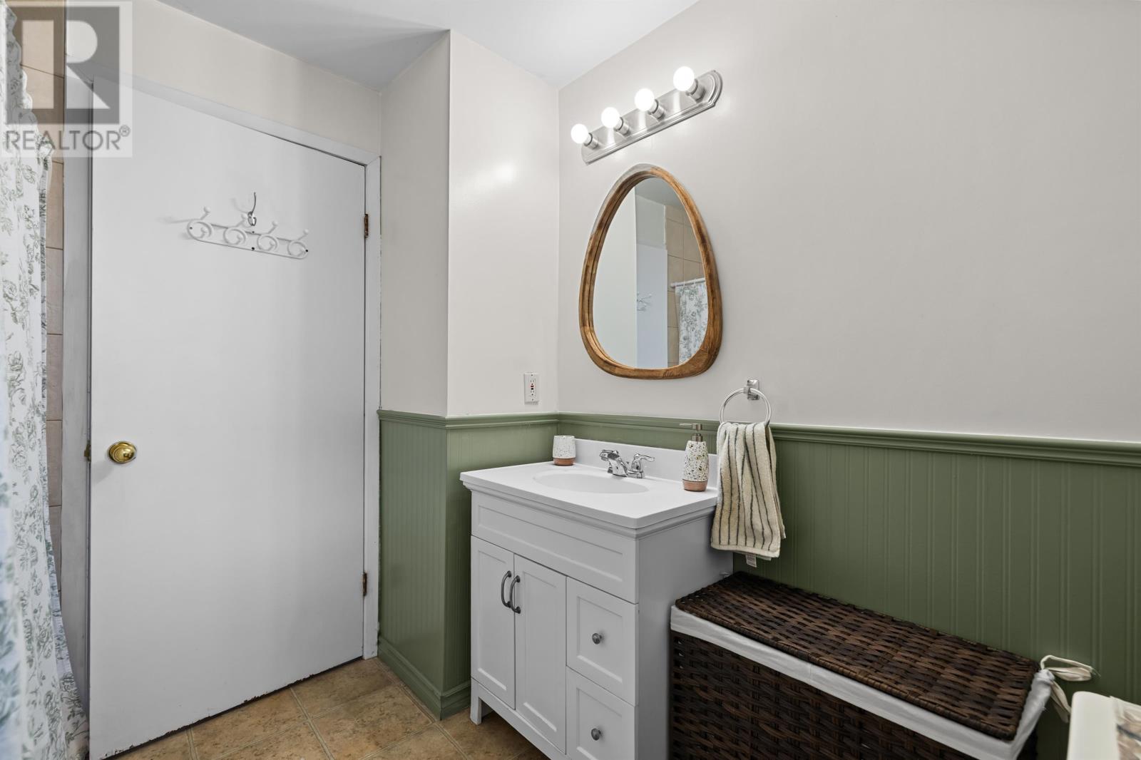 82 Newland Crescent, Charlottetown, Prince Edward Island C1A 4H7 - Photo 27 - 202527840