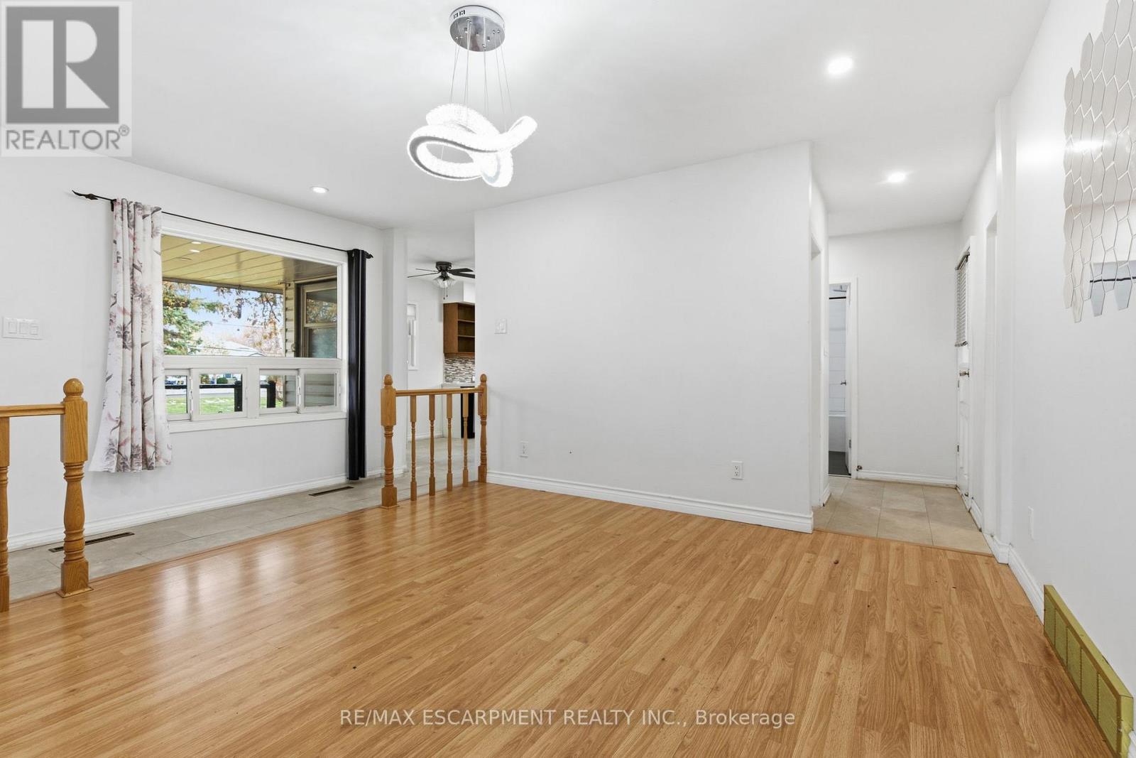 797 Highway 6, Haldimand, Ontario  N3W 1M5 - Photo 6 - X12533090