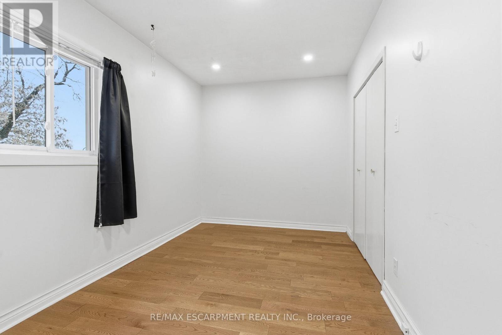 797 Highway 6, Haldimand, Ontario  N3W 1M5 - Photo 23 - X12533090