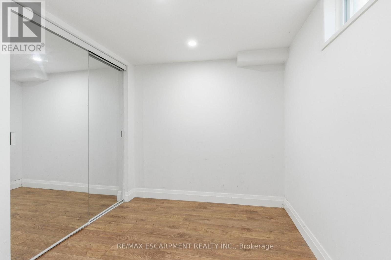 797 Highway 6, Haldimand, Ontario  N3W 1M5 - Photo 28 - X12533090