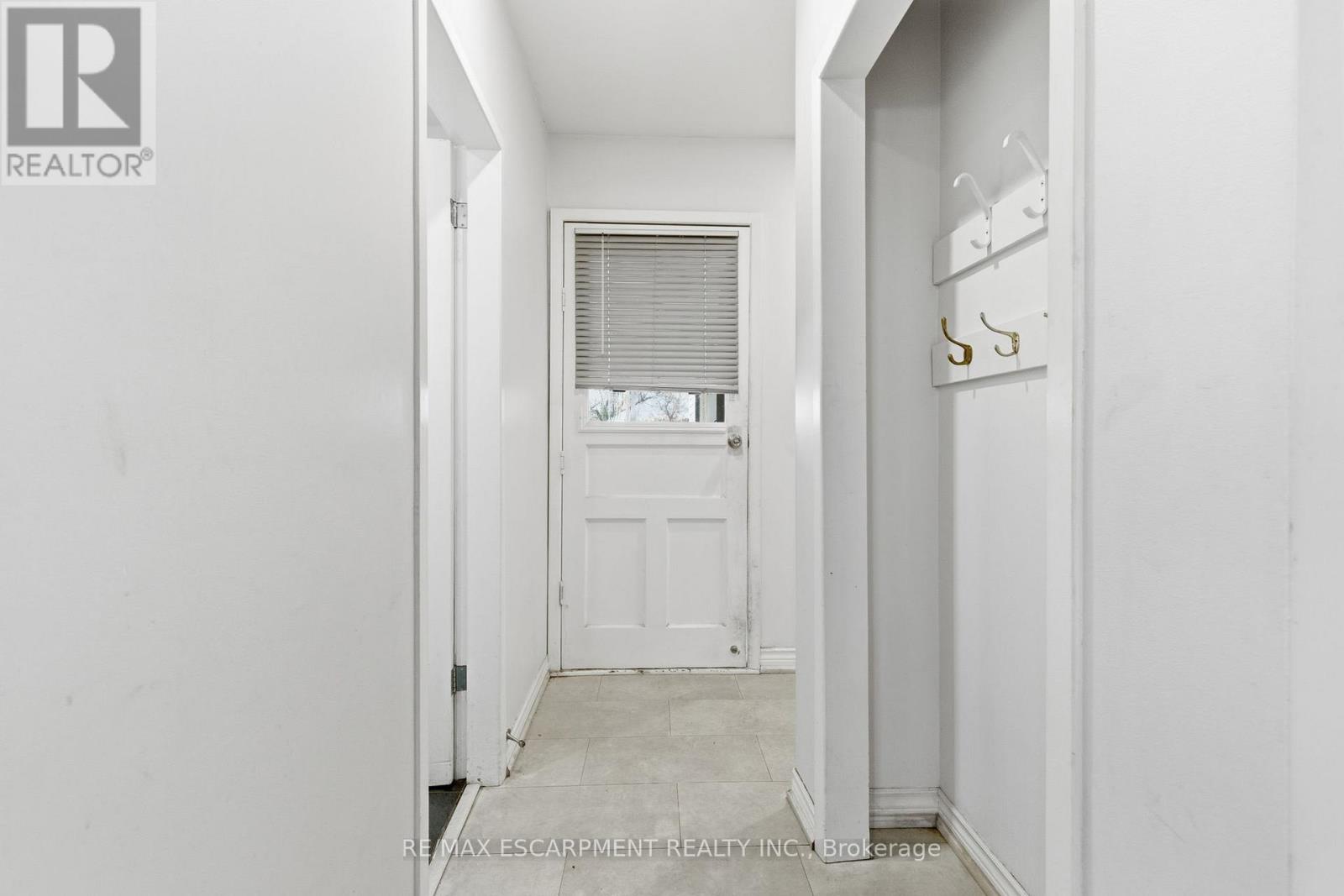 797 Highway 6, Haldimand, Ontario  N3W 1M5 - Photo 15 - X12533090