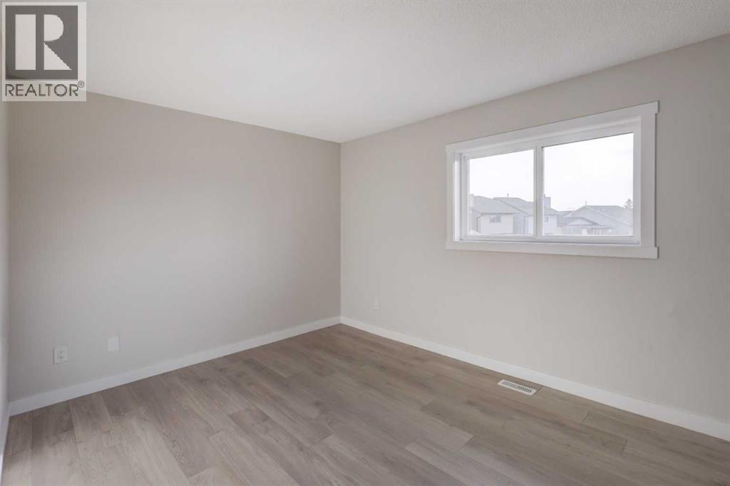 202 Falmere Way Ne, Calgary, Alberta  T3J 2Y1 - Photo 10 - A2264397