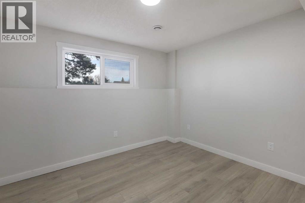 202 Falmere Way Ne, Calgary, Alberta  T3J 2Y1 - Photo 21 - A2264397