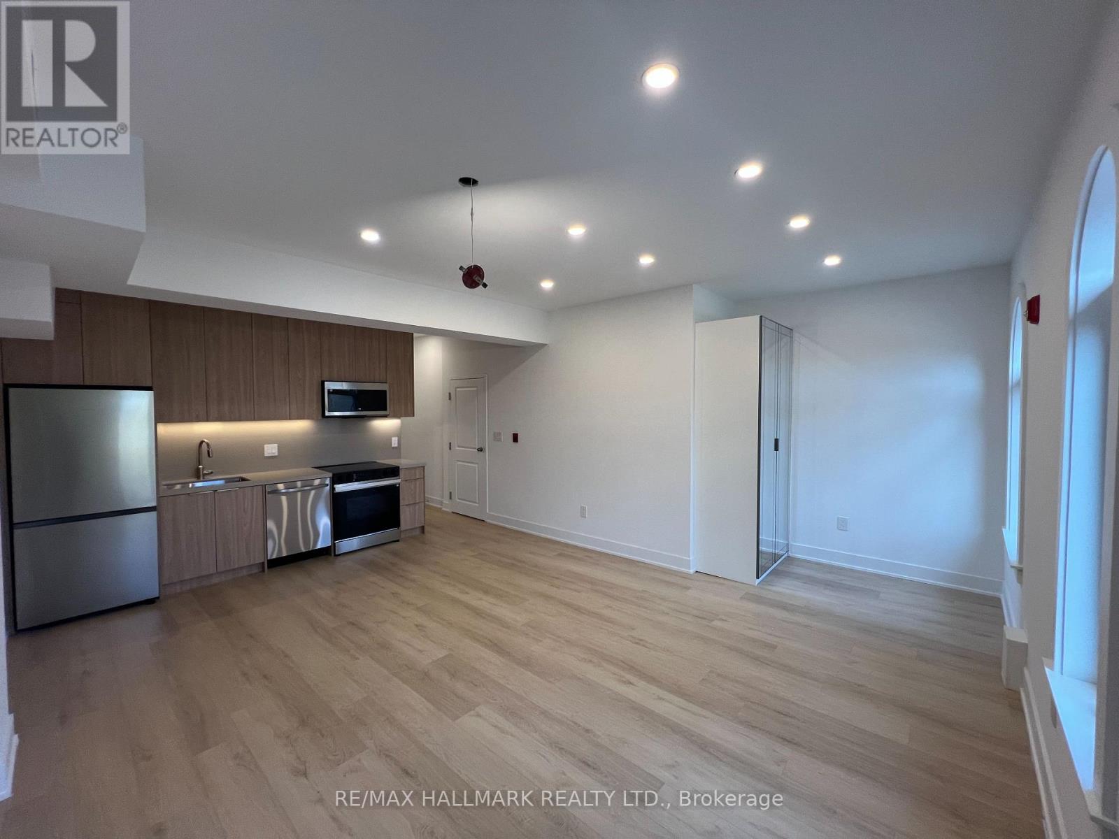 2 - 440 Parliament Street, Toronto, Ontario  M5A 3A2 - Photo 4 - C12538976