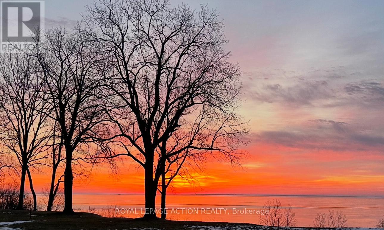 13 Black Walnut Drive, Norfolk, Ontario  N0E 1P0 - Photo 3 - X12388934