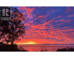 13 BLACK WALNUT DRIVE, Norfolk, Ontario