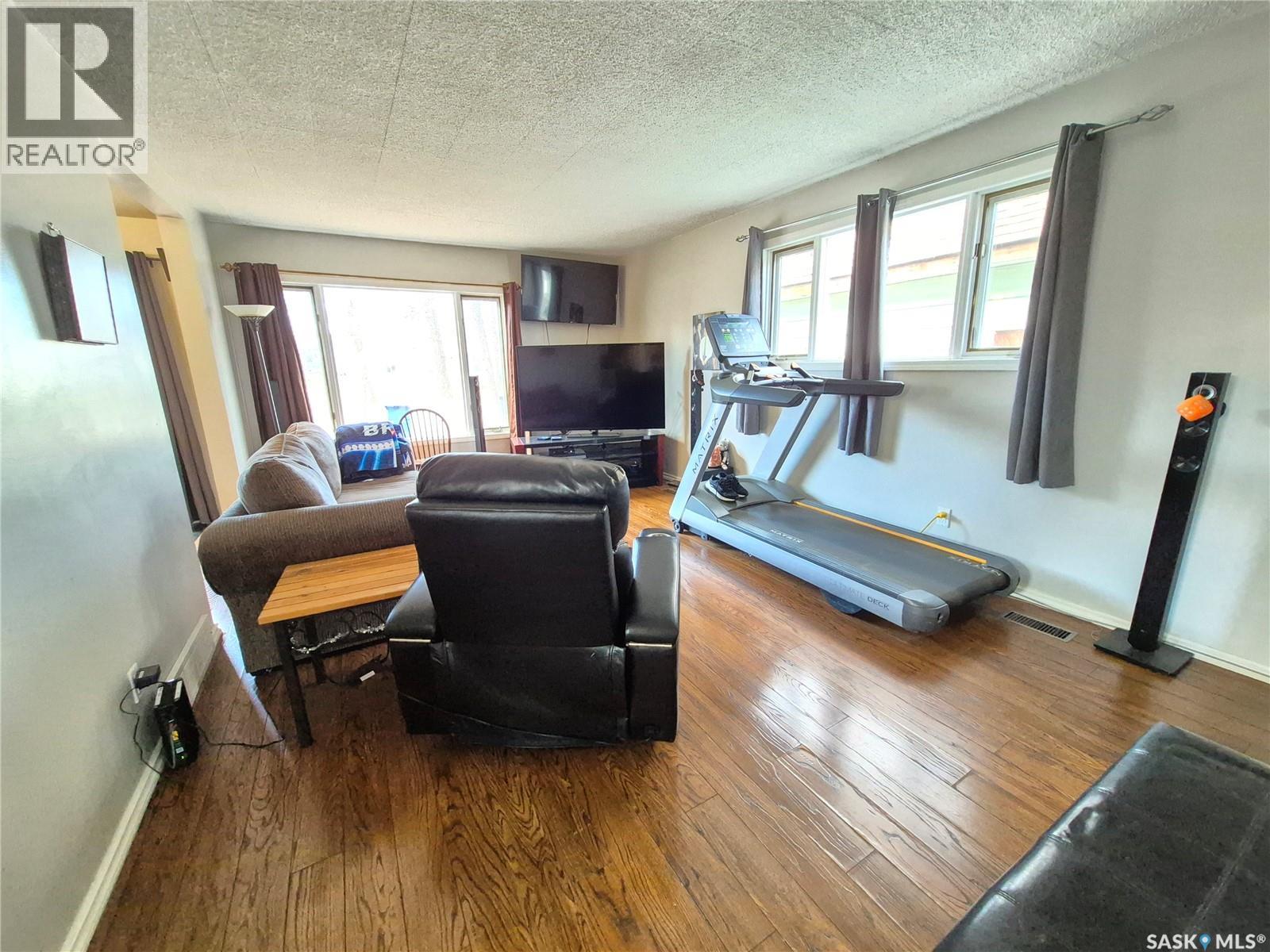 515 Beckwell Avenue, Radville, Saskatchewan  S0C 2G0 - Photo 14 - SK023982