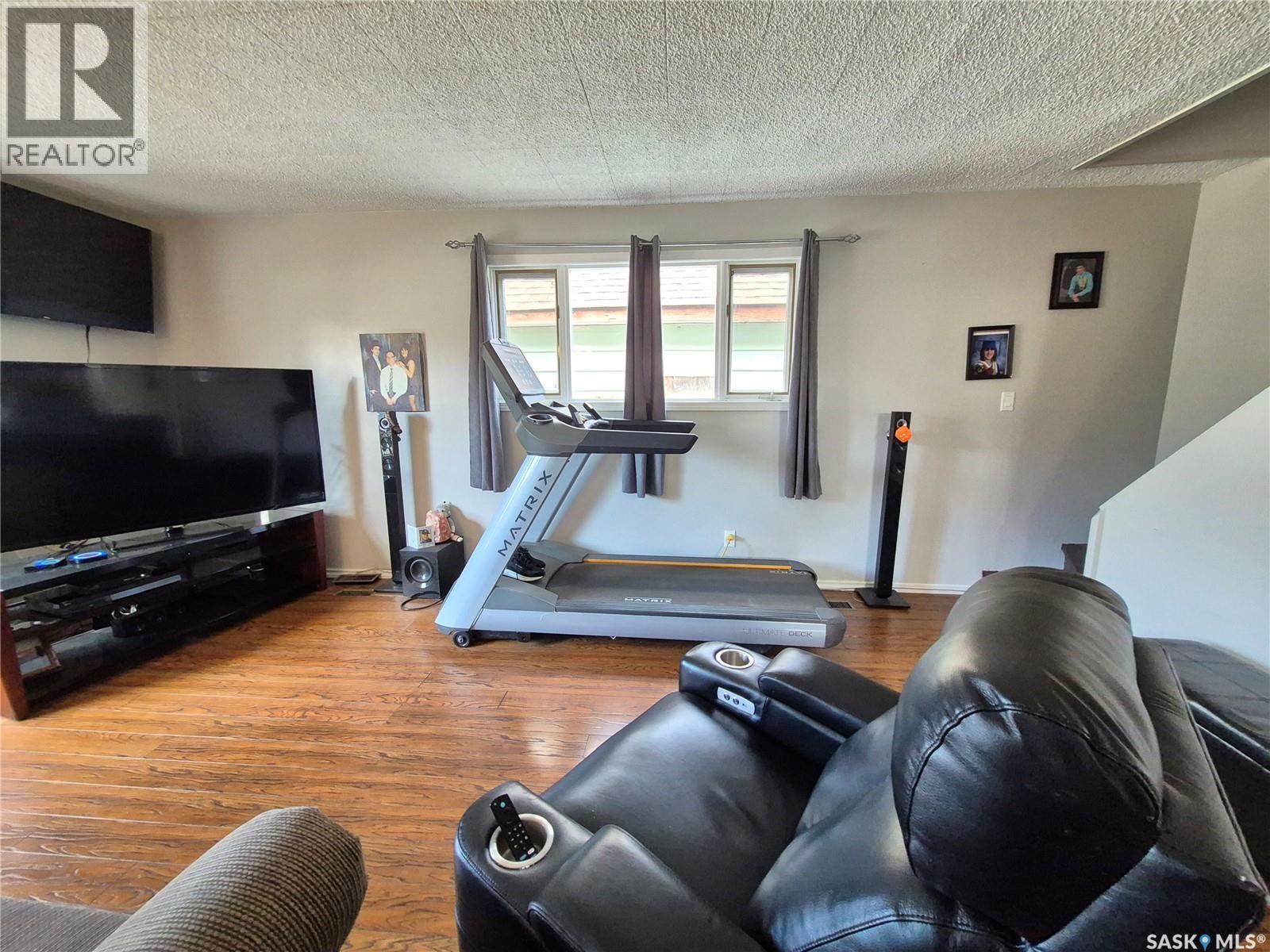 515 Beckwell Avenue, Radville, Saskatchewan  S0C 2G0 - Photo 15 - SK023982