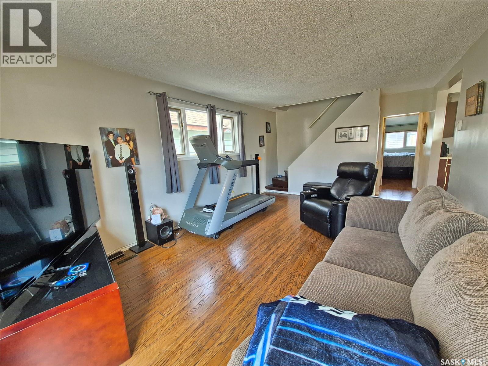 515 Beckwell Avenue, Radville, Saskatchewan  S0C 2G0 - Photo 16 - SK023982