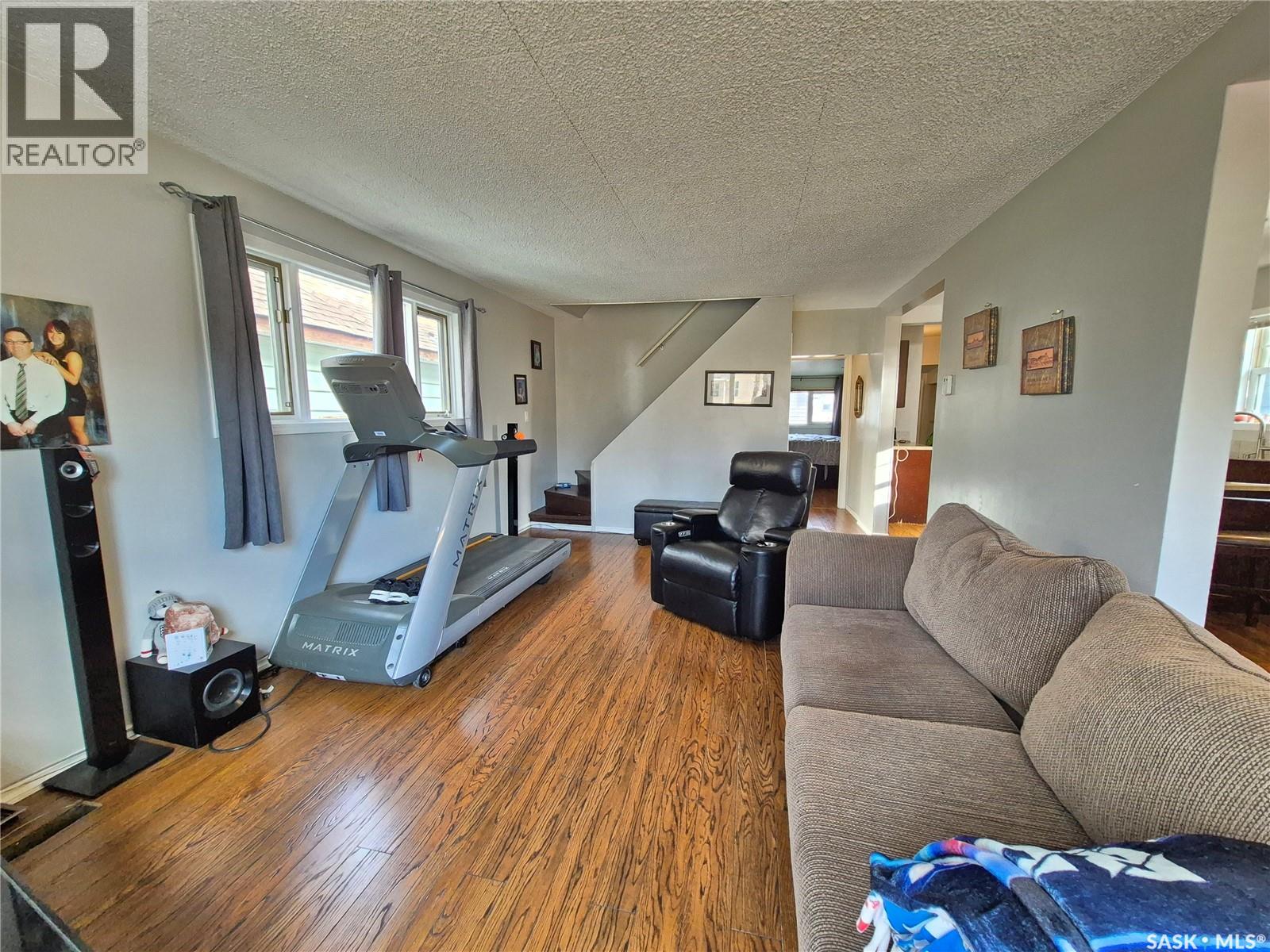 515 Beckwell Avenue, Radville, Saskatchewan  S0C 2G0 - Photo 17 - SK023982