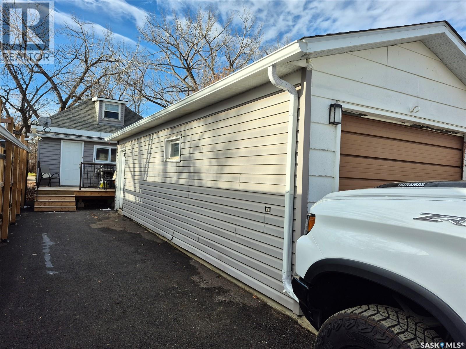 515 Beckwell Avenue, Radville, Saskatchewan  S0C 2G0 - Photo 37 - SK023982