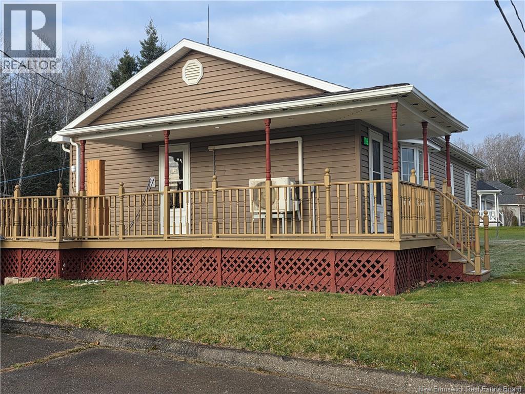 106 West River Rd., Grand Falls, New Brunswick  E3Z 1R6 - Photo 5 - NB130092