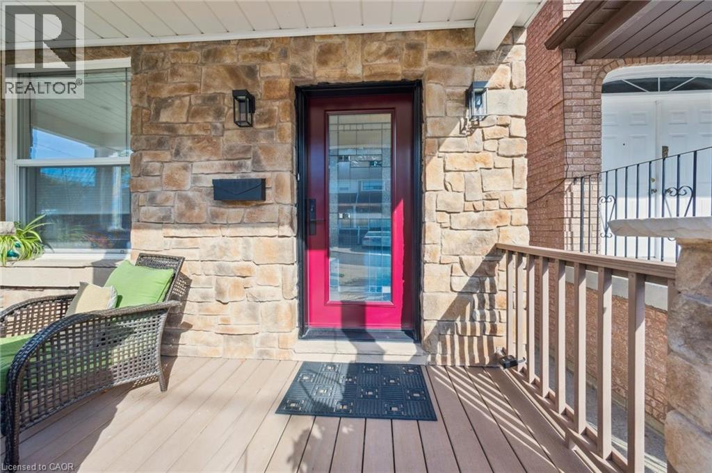 108 Barker Avenue, Toronto, Ontario  M4C 2N9 - Photo 8 - 40788009