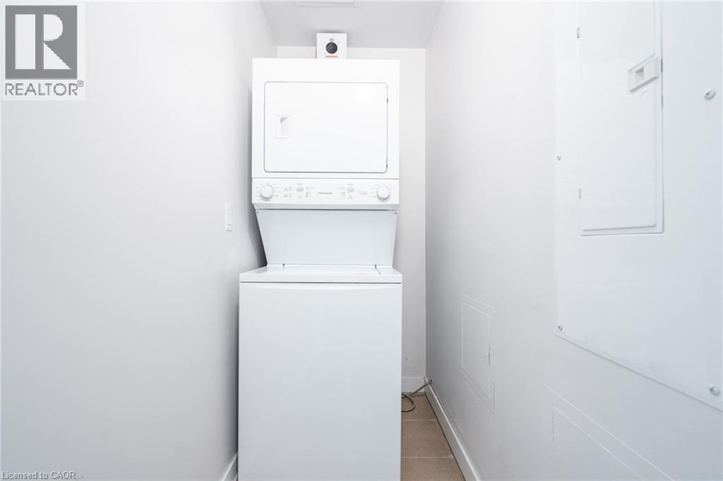 125 Shoreview Place Unit# 422, Stoney Creek, Ontario  L8E 0K3 - Photo 22 - 40786991