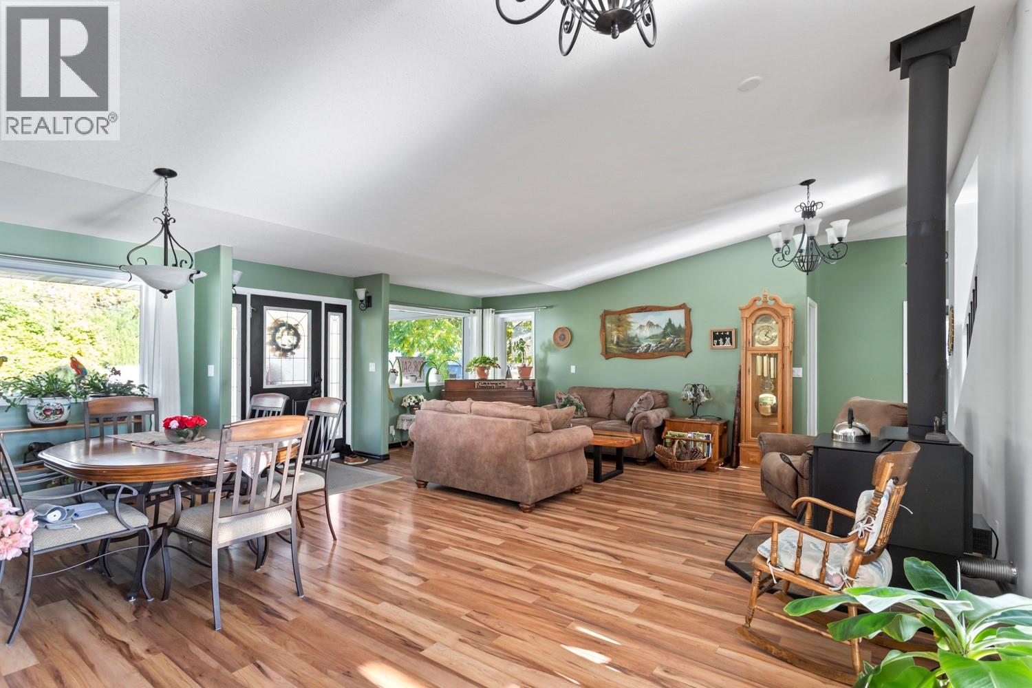 409 33rd Avenue S, Erickson, British Columbia  V0B 1G1 - Photo 14 - 10367672