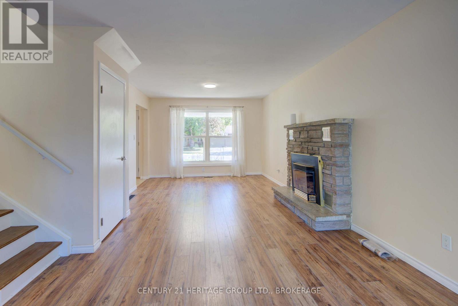 312 Boxwood Street, Kingston, Ontario  K7M 6A6 - Photo 25 - X12541390