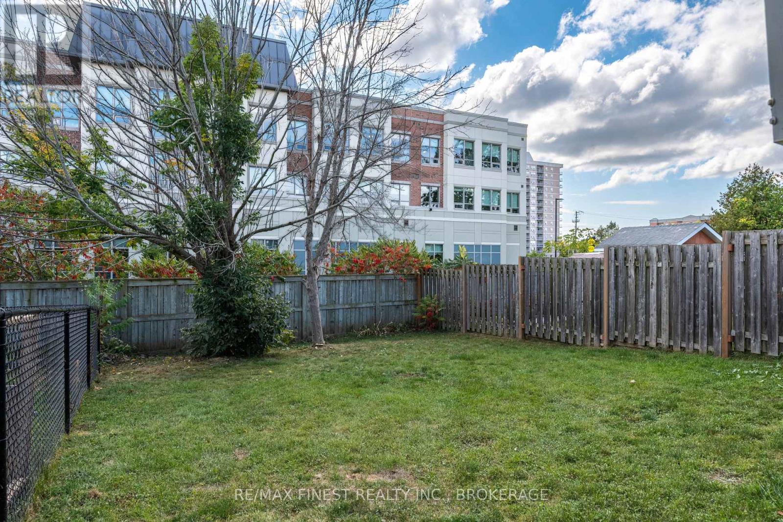 1032 Redwood Crescent, Kingston, Ontario  K7P 3G7 - Photo 26 - X12541432