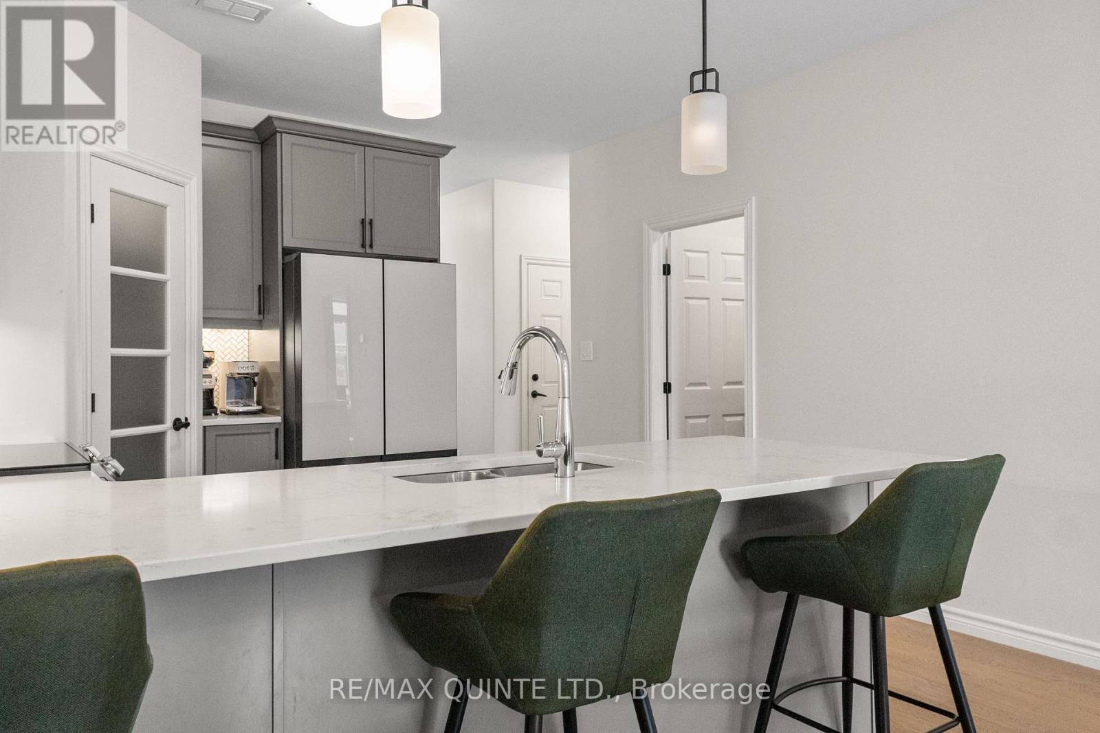 54 Athabaska Drive, Belleville, Ontario  K8N 0T2 - Photo 13 - X12541294