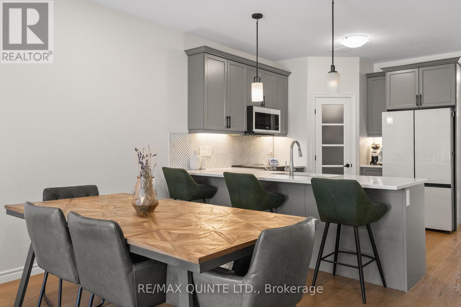 54 Athabaska Drive, Belleville, Ontario  K8N 0T2 - Photo 15 - X12541294