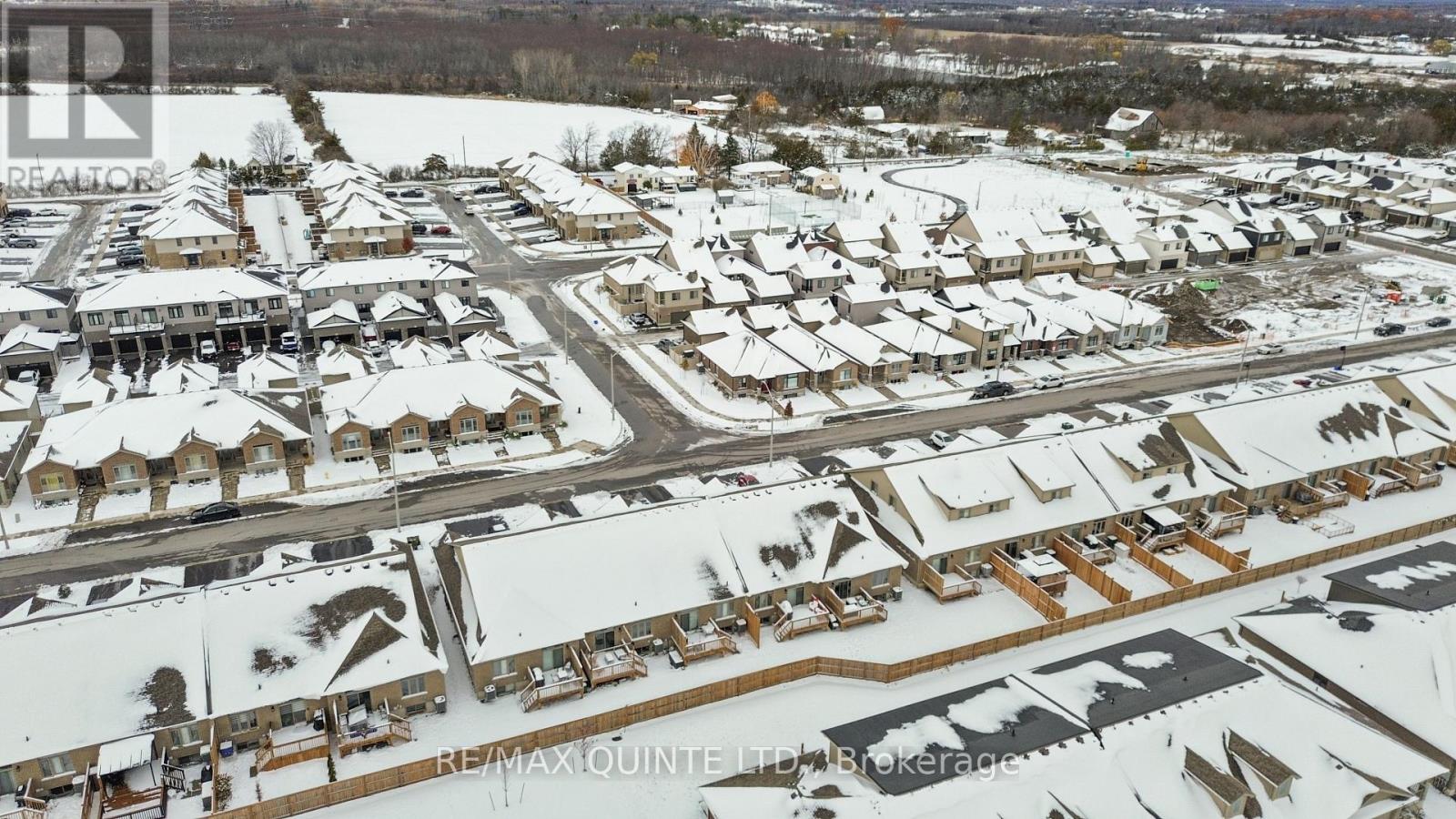 54 Athabaska Drive, Belleville, Ontario  K8N 0T2 - Photo 47 - X12541294