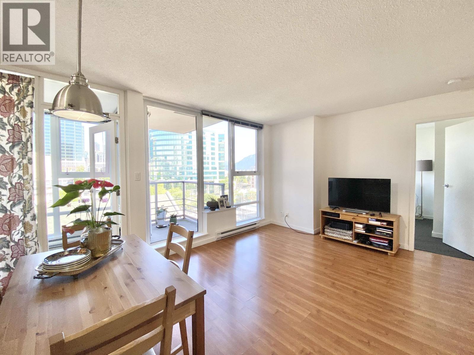 905 602 Citadel Parade, Vancouver, British Columbia  V6B 1X2 - Photo 3 - R3004940