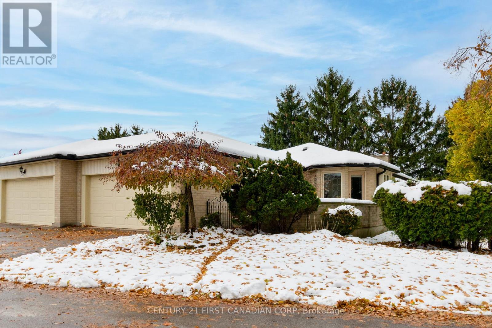 33 - 163 Pine Valley Drive, London South, Ontario  N6J 4R4 - Photo 2 - X12541206