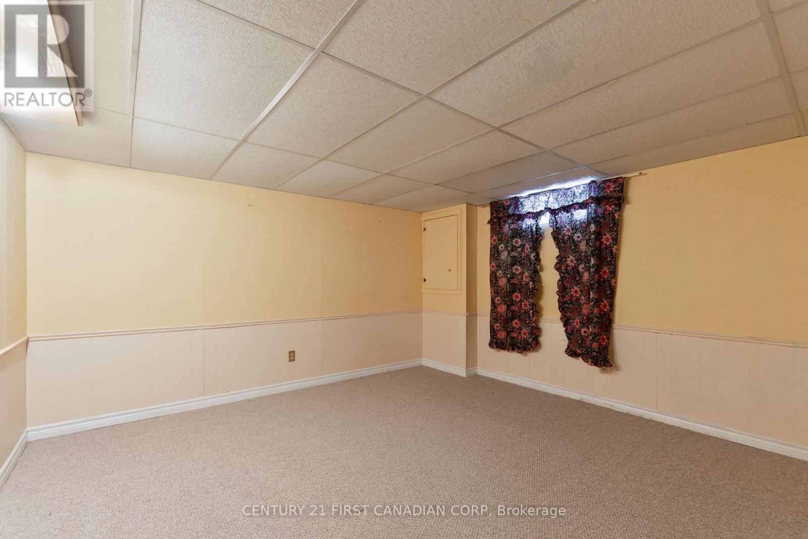 33 - 163 Pine Valley Drive, London South, Ontario  N6J 4R4 - Photo 37 - X12541206