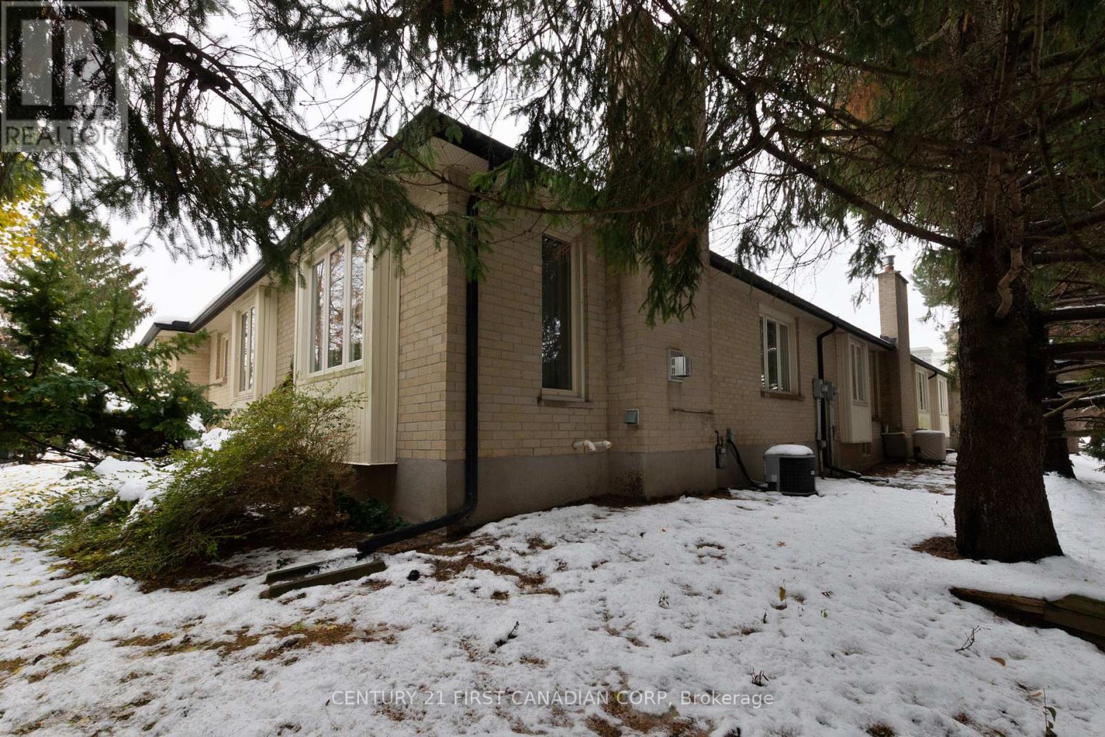 33 - 163 Pine Valley Drive, London South, Ontario  N6J 4R4 - Photo 46 - X12541206