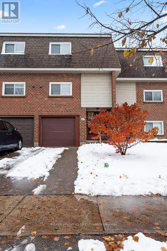 655 Griffith Street, London South, Ontario  N6K 2S5 - Photo 1 - X12541356