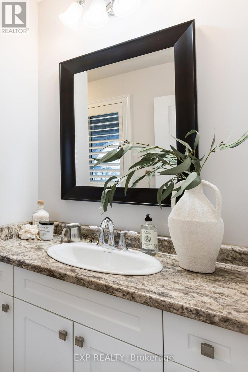 2180 Yellowbirch Place, London North, Ontario  N6G 5C1 - Photo 37 - X12541436