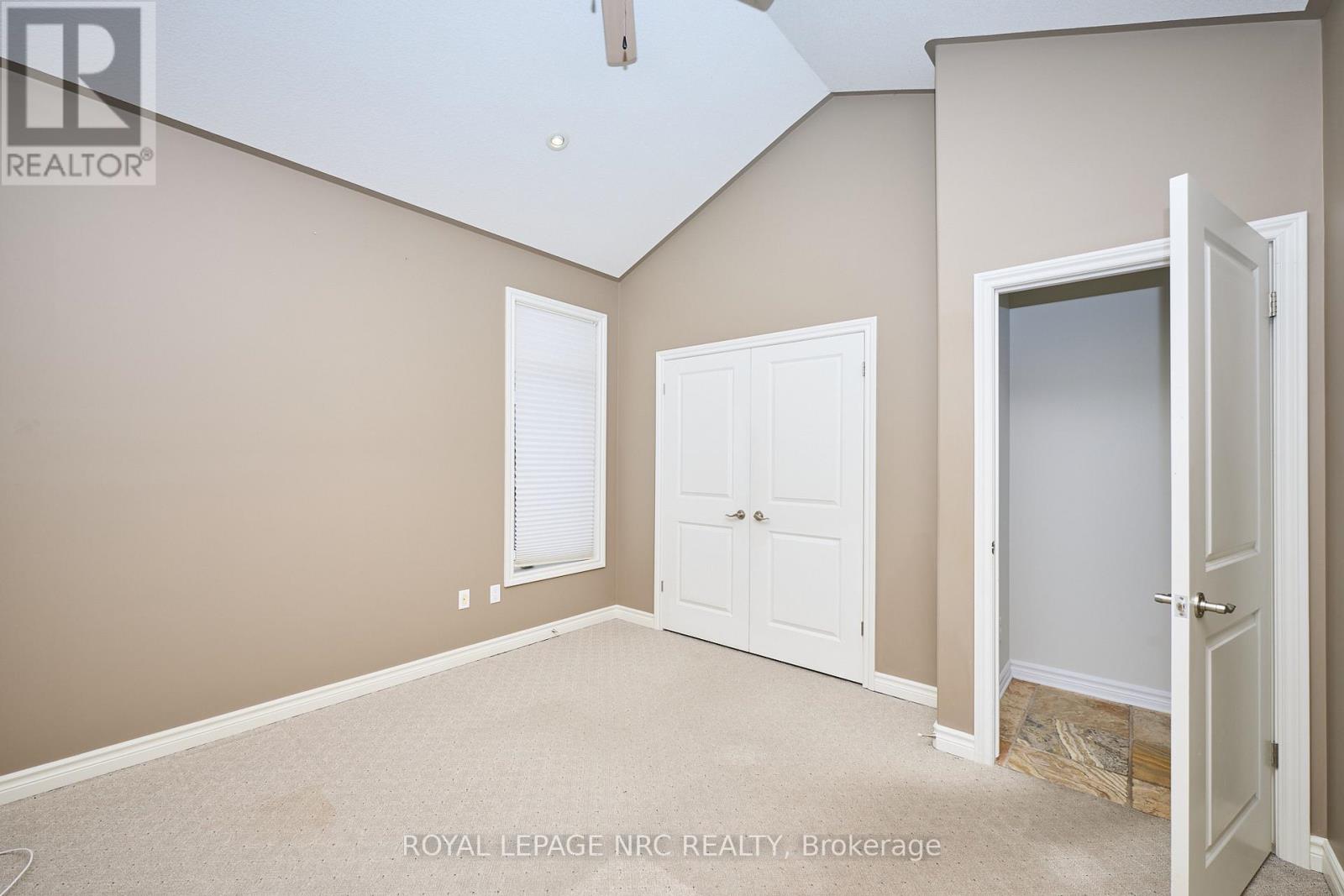 45 Timber Creek Crescent, Pelham, Ontario  L3E 0P3 - Photo 17 - X12538118