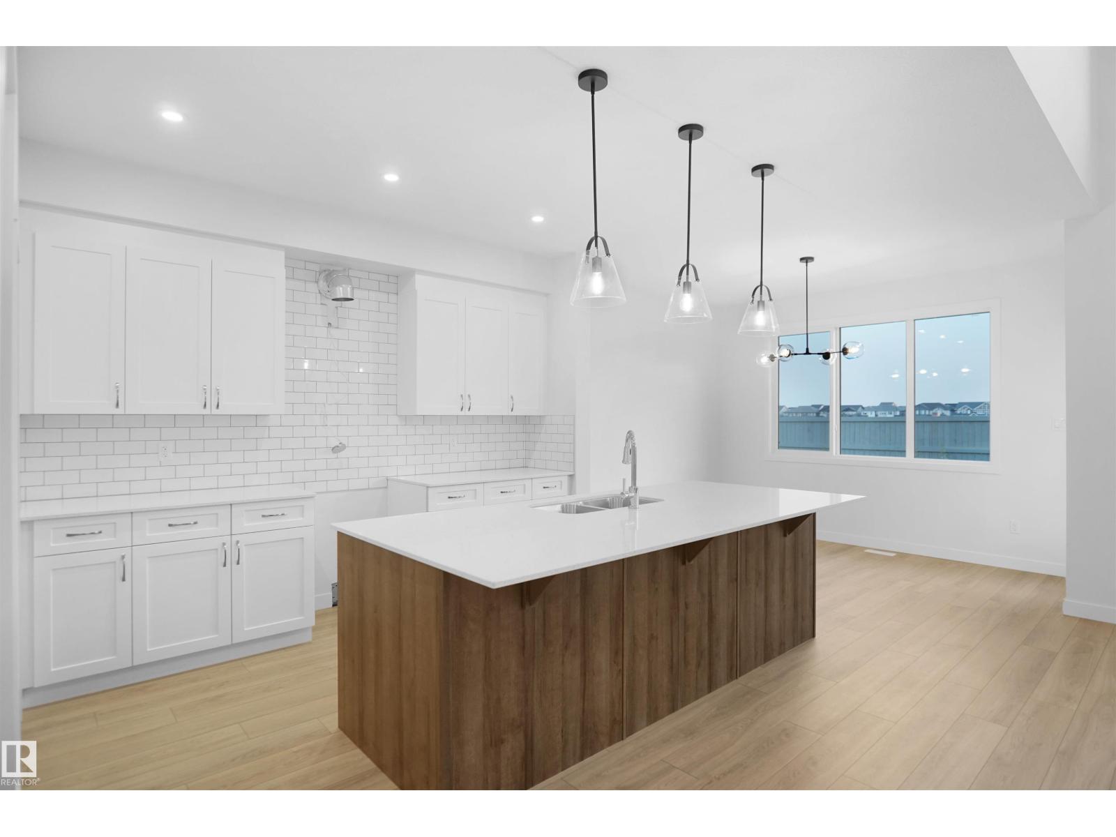 7227 182 Av Nw, Edmonton, Alberta  T5Z 0V6 - Photo 10 - E4465588