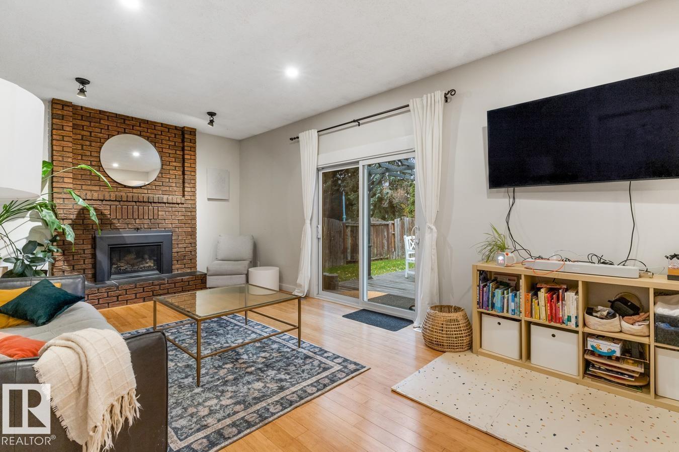 6815 11 Av Nw, Edmonton, Alberta  T6K 3M6 - Photo 14 - E4465589