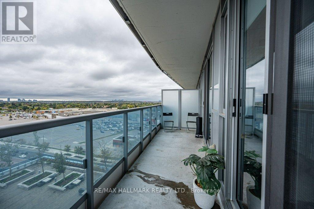 1220 - 9471 Yonge Street, Richmond Hill, Ontario  L4C 0Z5 - Photo 14 - N12461541