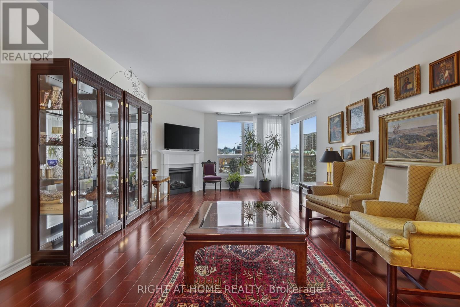 409 - 6 Toronto Street, Barrie, Ontario  L4N 9R2 - Photo 12 - S12526486