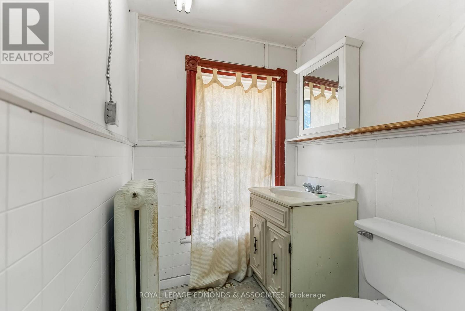 394 Pembroke Street E, Pembroke, Ontario  K8A 3K6 - Photo 20 - X12541352