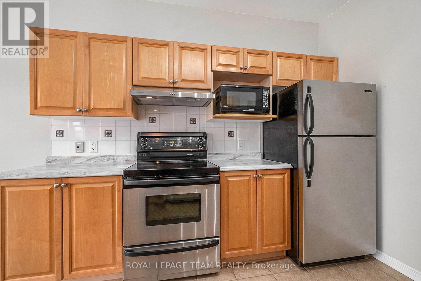 218 Deercroft Avenue, Ottawa, Ontario  K2J 5K1 - Photo 16 - X12541232