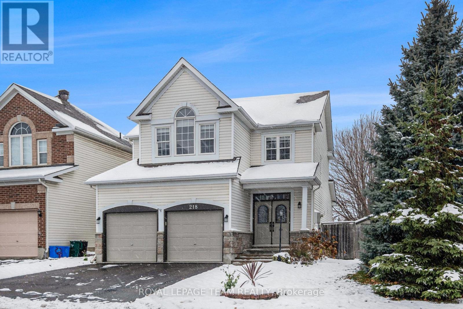 218 Deercroft Avenue, Ottawa, Ontario  K2J 5K1 - Photo 2 - X12541232