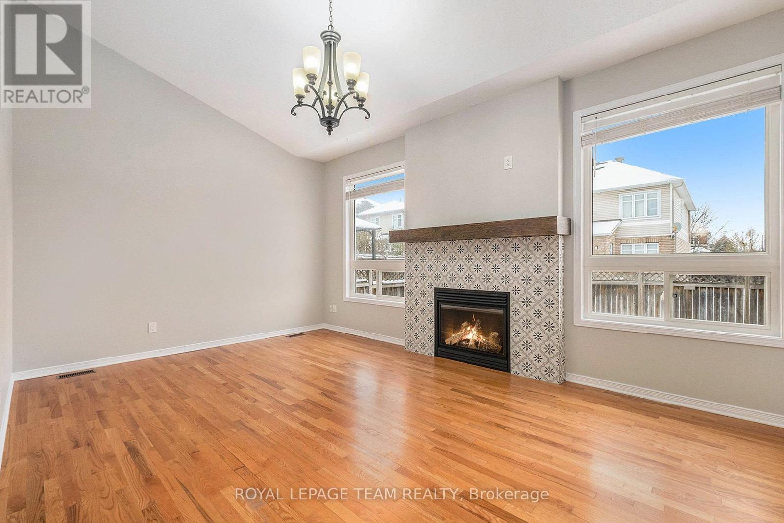 218 Deercroft Avenue, Ottawa, Ontario  K2J 5K1 - Photo 8 - X12541232