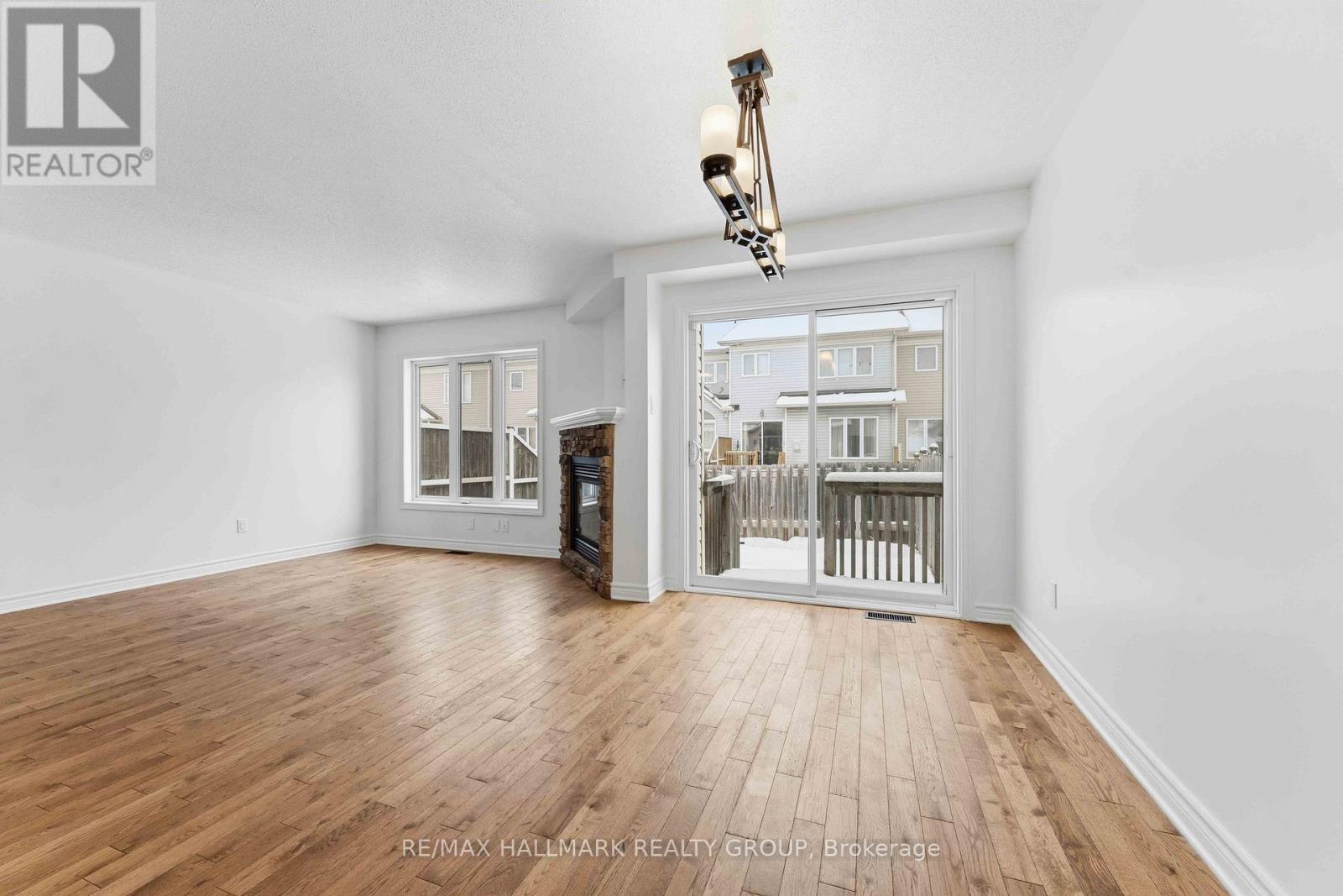 123 Silvermoon Crescent, Ottawa, Ontario  K4A 0P5 - Photo 13 - X12541332