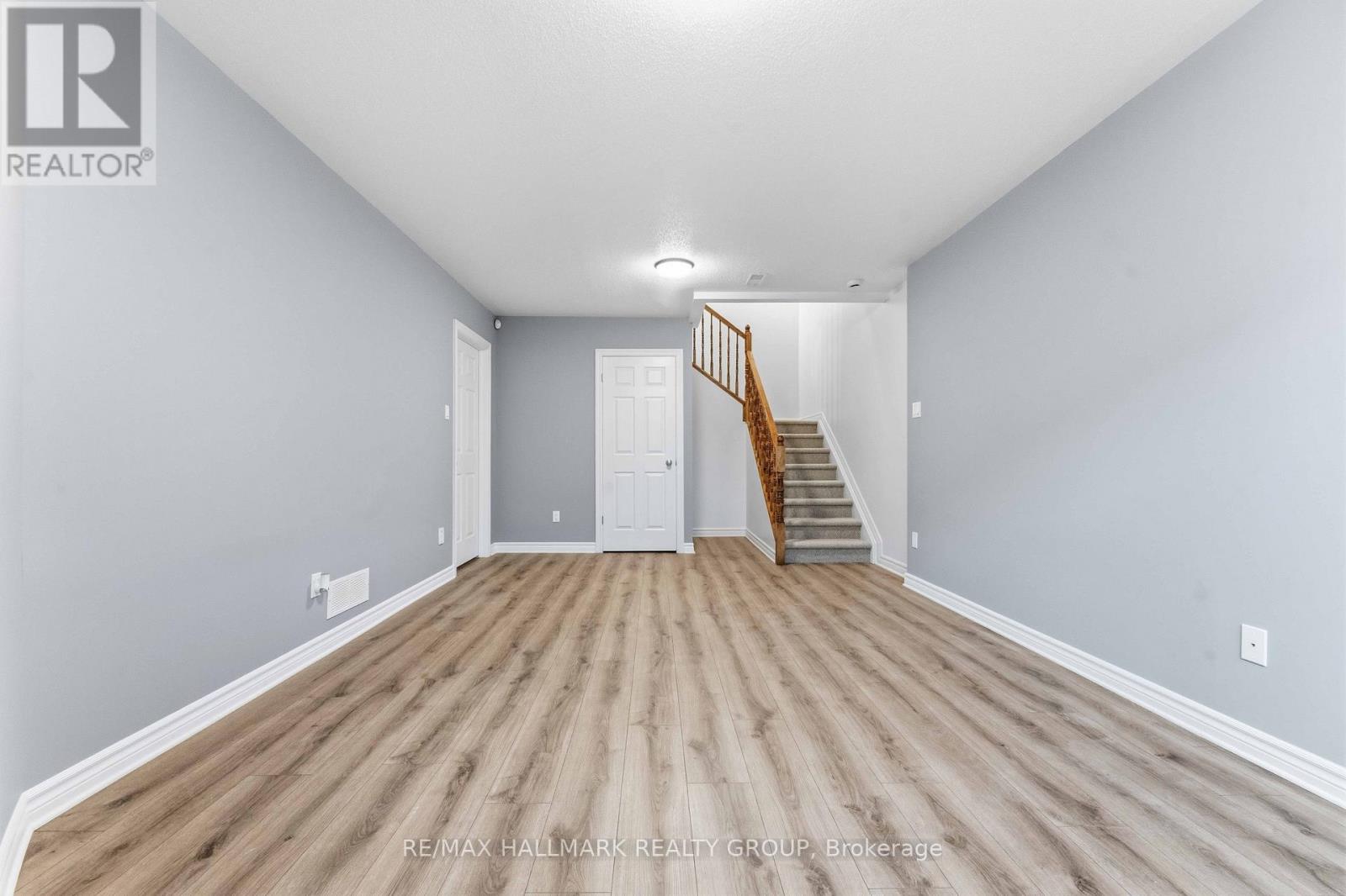 123 Silvermoon Crescent, Ottawa, Ontario  K4A 0P5 - Photo 42 - X12541332