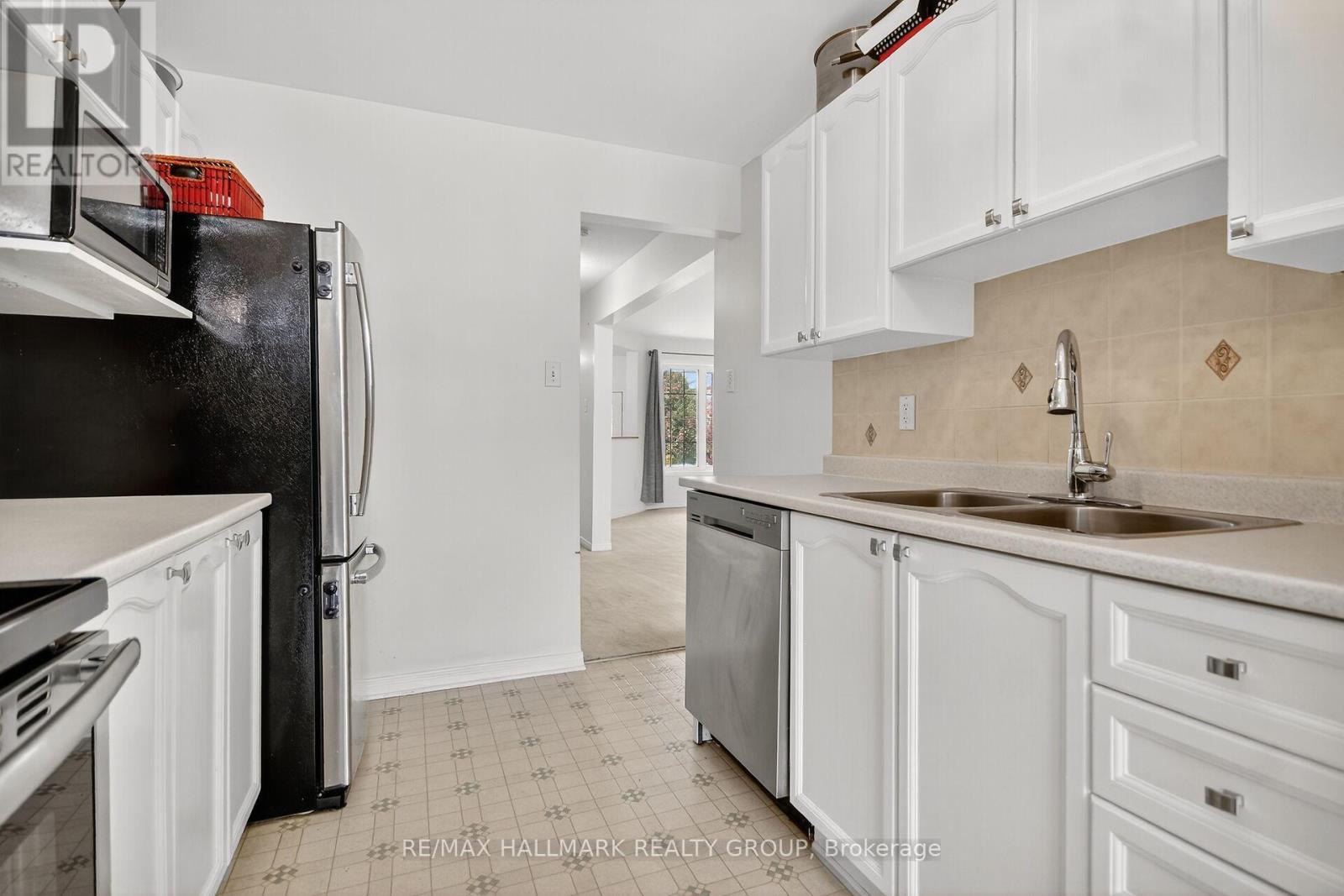 1505 Demeter Street, Ottawa, Ontario  K4A 5C6 - Photo 16 - X12541424