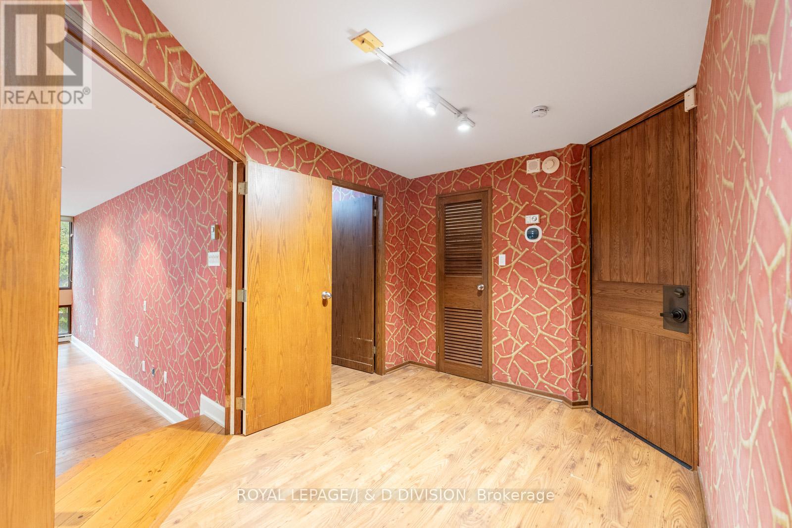 203 - 150 Heath Street W, Toronto, Ontario  M4V 2Y4 - Photo 33 - C12541036