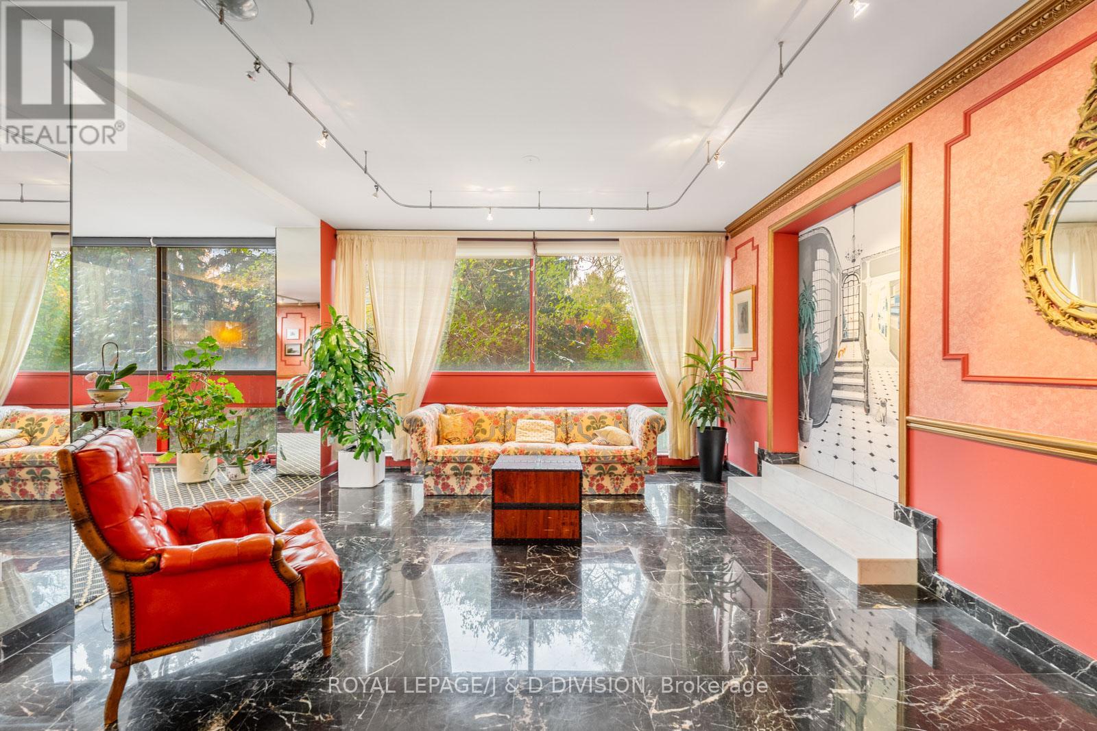 203 - 150 Heath Street W, Toronto, Ontario  M4V 2Y4 - Photo 6 - C12541036